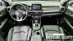 Kia K3 Standard 2021 года из Южной Кореи
