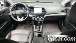 Hyundai AVANTE 1.6 2020 года из Южной Кореи