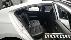 Hyundai AVANTE 1.6 2020 года из Южной Кореи