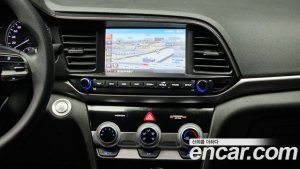 Hyundai AVANTE 1.6 2020 года из Южной Кореи