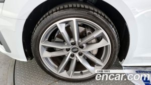 Audi A5 45 TFSI 4WD Premium Cabriolet 2021 года из Южной Кореи