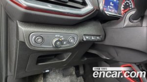 ChevroletGMDaewoo Trailblazer 1.3 Turbo 4WD 2021 года из Южной Кореи