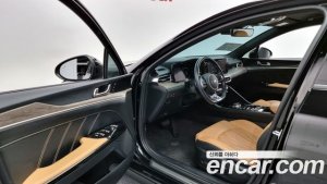 Kia K5 1.6 Turbo 2021 года из Южной Кореи