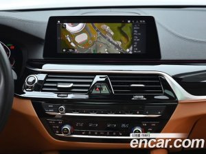 BMW 5-Series 520i Luxury 2020 года из Южной Кореи