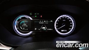 Kia Niro 1.6 HEV 2020 года из Южной Кореи