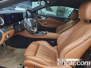 Mercedes-Benz E-Class E220d Coupe 2020 года из Южной Кореи
