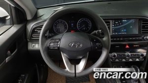 Hyundai AVANTE 1.6 2020 года из Южной Кореи