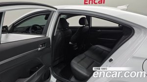 Hyundai AVANTE 1.6 2020 года из Южной Кореи