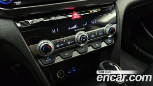 Hyundai AVANTE 1.6 2020 года из Южной Кореи