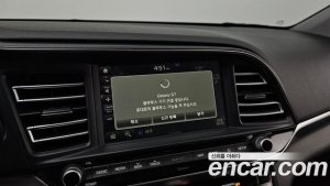 Hyundai AVANTE 1.6 2020 года из Южной Кореи