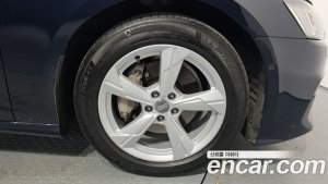 Audi A6 45 TFSI 4WD 2020 года из Южной Кореи