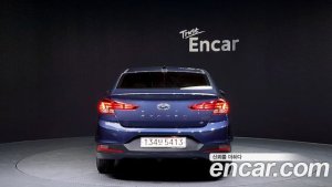 Hyundai AVANTE 1.6 2020 года из Южной Кореи