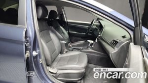 Hyundai AVANTE 1.6 2020 года из Южной Кореи