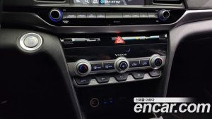 Hyundai AVANTE 1.6 2020 года из Южной Кореи