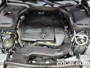Mercedes-Benz GLC-Class GLC300 4MATIC Coupe 2020 года из Южной Кореи