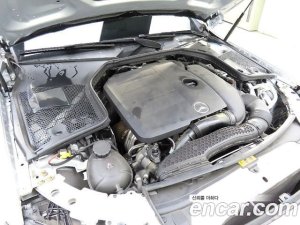 Mercedes-Benz C-Class C200 Avantgarde 2020 года из Южной Кореи