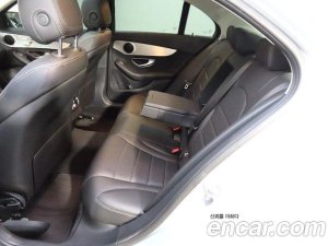 Mercedes-Benz C-Class C200 Avantgarde 2020 года из Южной Кореи
