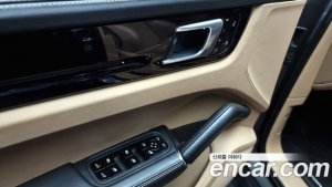 Porsche Cayenne 3.0 Coupe 2020 года из Южной Кореи