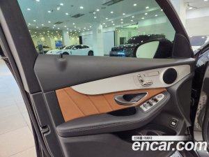 Mercedes-Benz GLC-Class GLC220 d 4MATIC Coupe 2021 года из Южной Кореи