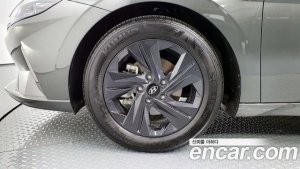 Hyundai AVANTE 1.6 2021 года из Южной Кореи