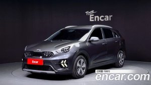 Kia Niro 1.6 HEV 2021 года из Южной Кореи