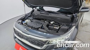 Kia Seltos Дизель 1.6 2WD 2020 года из Южной Кореи