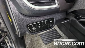 Kia Seltos Дизель 1.6 2WD 2020 года из Южной Кореи