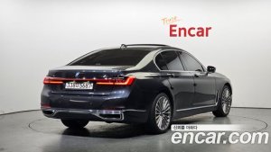 BMW 7-Series 740d xDrive Design Pure Excellence 2020 года из Южной Кореи