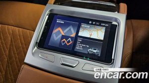 BMW 7-Series 740d xDrive Design Pure Excellence 2020 года из Южной Кореи