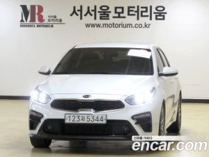 Kia K3 2020 года из Южной Кореи