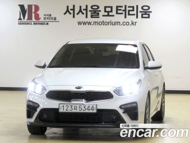 Kia K3 2020 года из Кореи