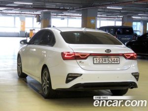 Kia K3 2020 года из Южной Кореи