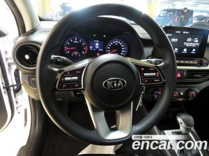 Kia K3 2020 года из Южной Кореи
