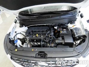 Hyundai Venue 1.6 Modern 2020 года из Южной Кореи