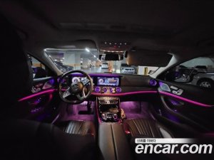 Mercedes-Benz CLS-Class CLS300d AMG Line 2020 года из Южной Кореи