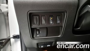 Renault-KoreaSamsung QM6 2.0 GDe RE Signature 2WD 2020 года из Южной Кореи