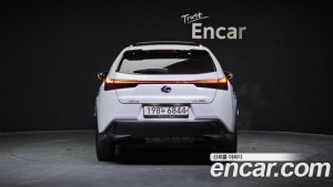 Lexus UX 2.0 2WD 2020 года из Южной Кореи