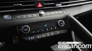 Hyundai AVANTE 1.6 2021 года из Южной Кореи