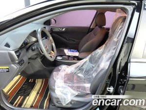 Hyundai Ioniq Q 2020 года из Южной Кореи