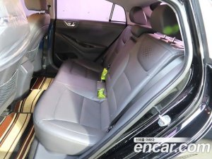 Hyundai Ioniq Q 2020 года из Южной Кореи