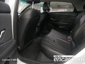 Hyundai AVANTE 1.6 2021 года из Южной Кореи