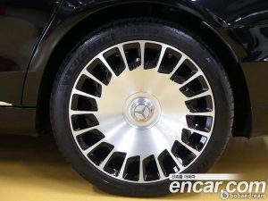 Mercedes-Benz S-Class Maybach S650 2020 года из Южной Кореи