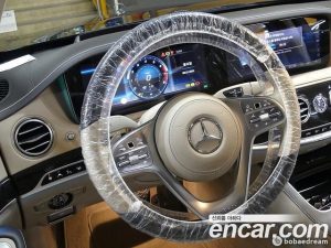 Mercedes-Benz S-Class Maybach S650 2020 года из Южной Кореи