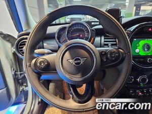 Mini Cooper 5Door DEFAULT 2020 года из Южной Кореи