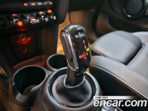 Mini Cooper 5Door DEFAULT 2020 года из Южной Кореи