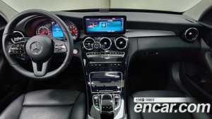 Mercedes-Benz C-Class C200 2020 года из Южной Кореи