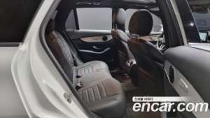 Mercedes-Benz GLC-Class GLC300 4MATIC Premium 2020 года из Южной Кореи