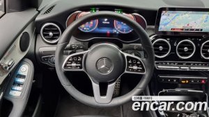 Mercedes-Benz GLC-Class GLC300 4MATIC Premium 2020 года из Южной Кореи