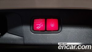Mercedes-Benz GLC-Class GLC300 4MATIC Premium 2020 года из Южной Кореи