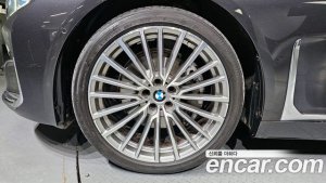 BMW 7-Series 730Ld xDrive Design Pure Excellence 2021 года из Южной Кореи